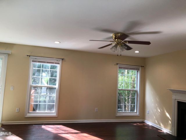 814 Bristol Blue Street, Apex, NC 27502