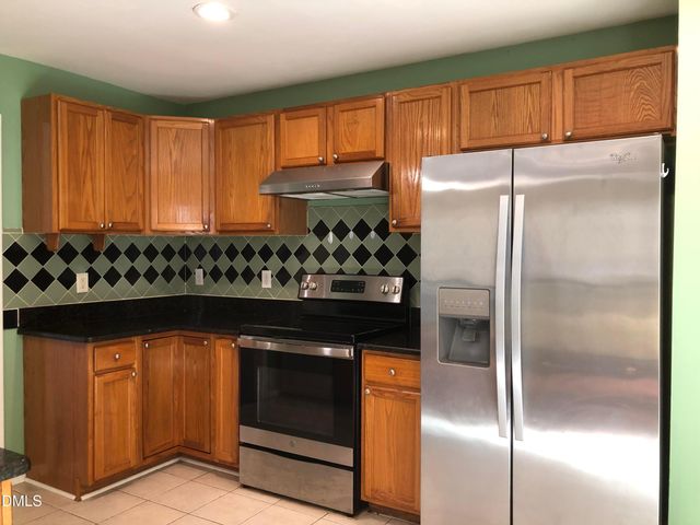 814 Bristol Blue Street, Apex, NC 27502