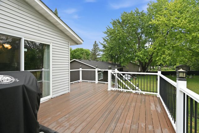 8923 Janero Avenue S, Cottage Grove, MN 55016