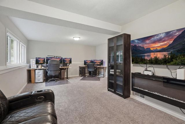 8923 Janero Avenue S, Cottage Grove, MN 55016
