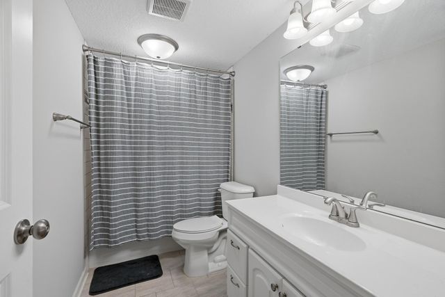 8923 Janero Avenue S, Cottage Grove, MN 55016