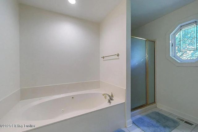 3148 Bushmill Park Park, Louisville, KY 40241