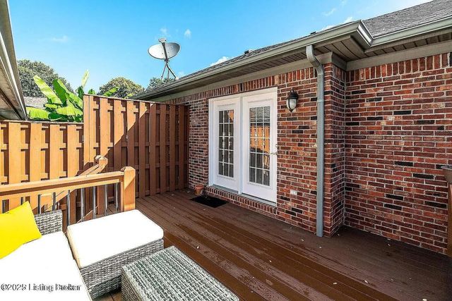 3148 Bushmill Park Park, Louisville, KY 40241