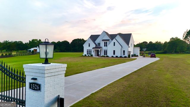 1526 Clover Lane, Bishop, GA 30621