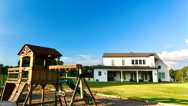 1526 Clover Lane, Bishop, GA 30621