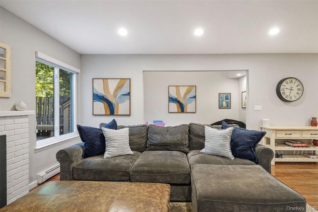 192 Ivy Hill Crescent, Rye Brook, NY 10573 — photo 3