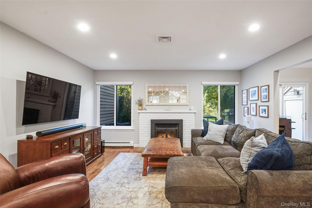 192 Ivy Hill Crescent, Rye Brook, NY 10573 — photo 4