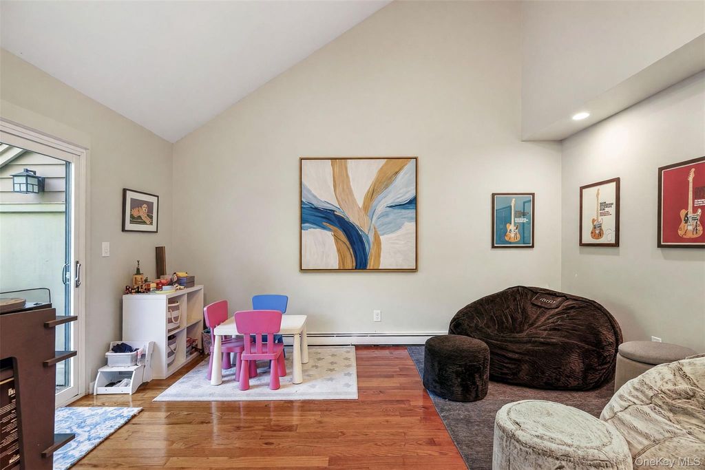 192 Ivy Hill Crescent, Rye Brook, NY 10573 — photo 5