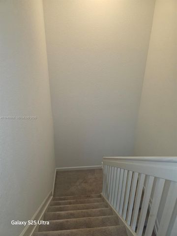 2347 NW 122 terr, Miami, FL 33167