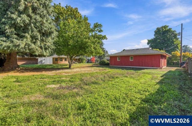 724 South Nebergall Lp NE, Albany, OR 97321