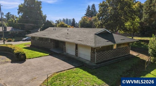 724 South Nebergall Lp NE, Albany, OR 97321