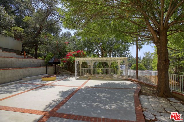 4915 El Canto Drive, Los Angeles, CA 90041