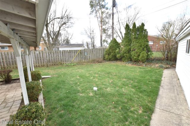 36685 Angeline Circle, Livonia, MI 48150