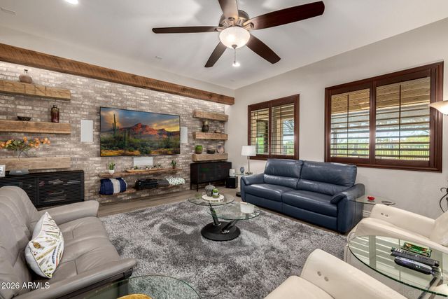 23114 N 45th Place, Phoenix, AZ 85050