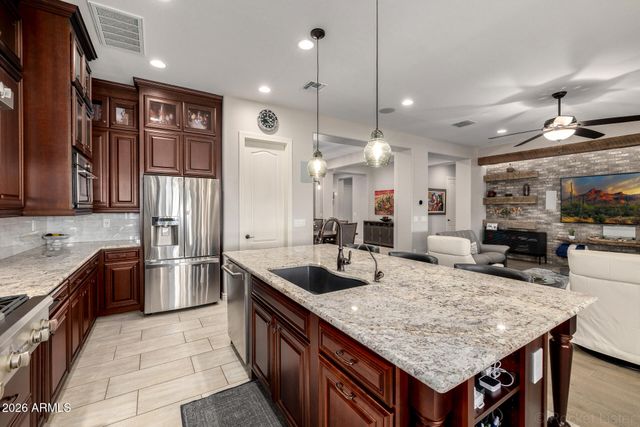 23114 N 45th Place, Phoenix, AZ 85050