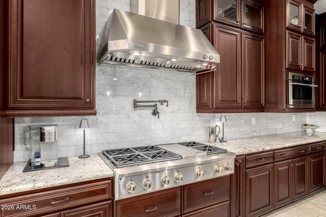 23114 N 45th Place, Phoenix, AZ 85050