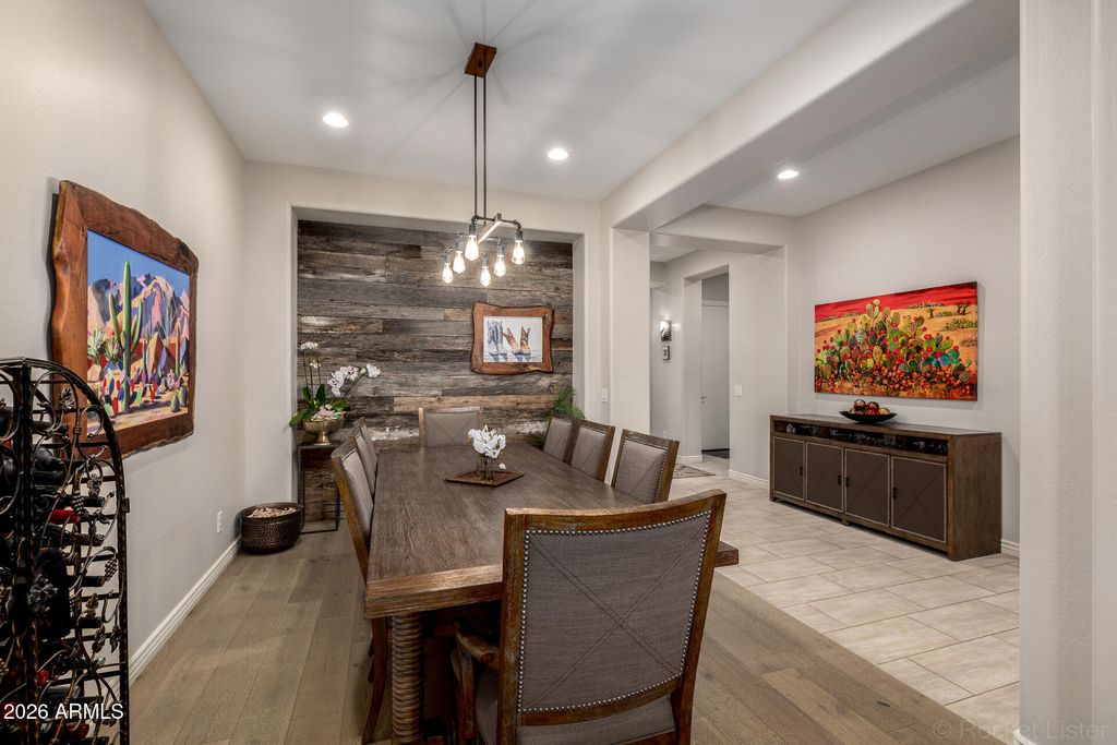 Image 20 of property listing at 23114 N 45th Place, Phoenix, AZ 85050