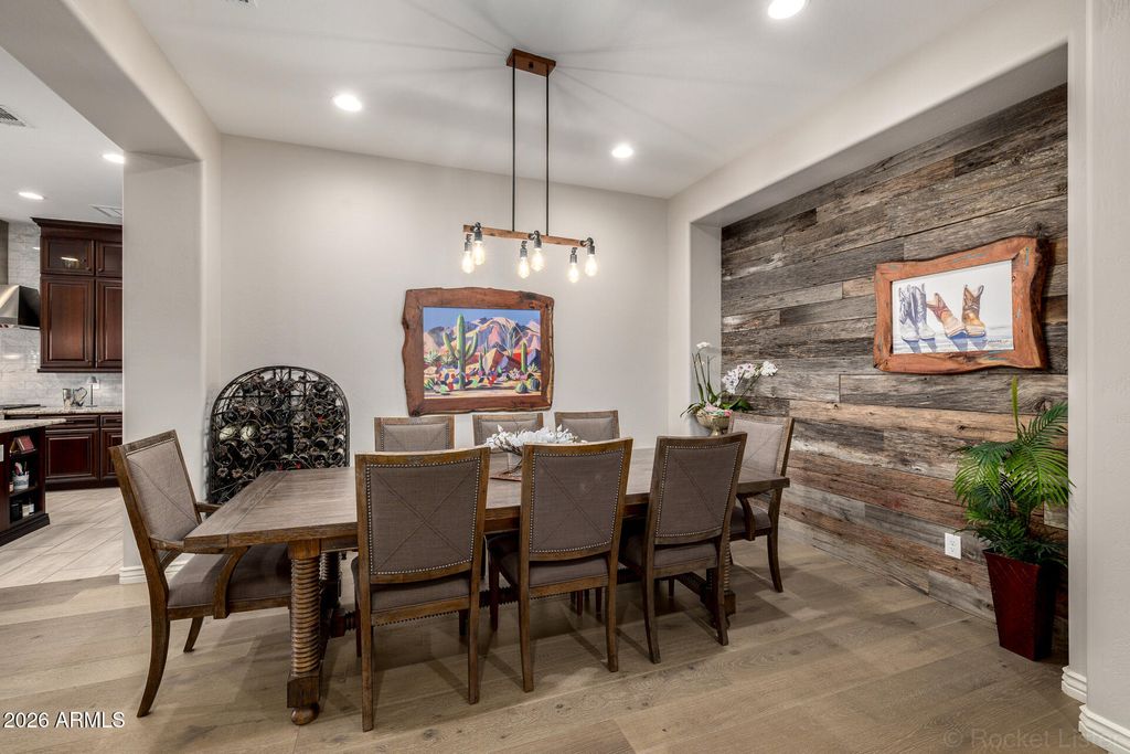 Image 21 of property listing at 23114 N 45th Place, Phoenix, AZ 85050