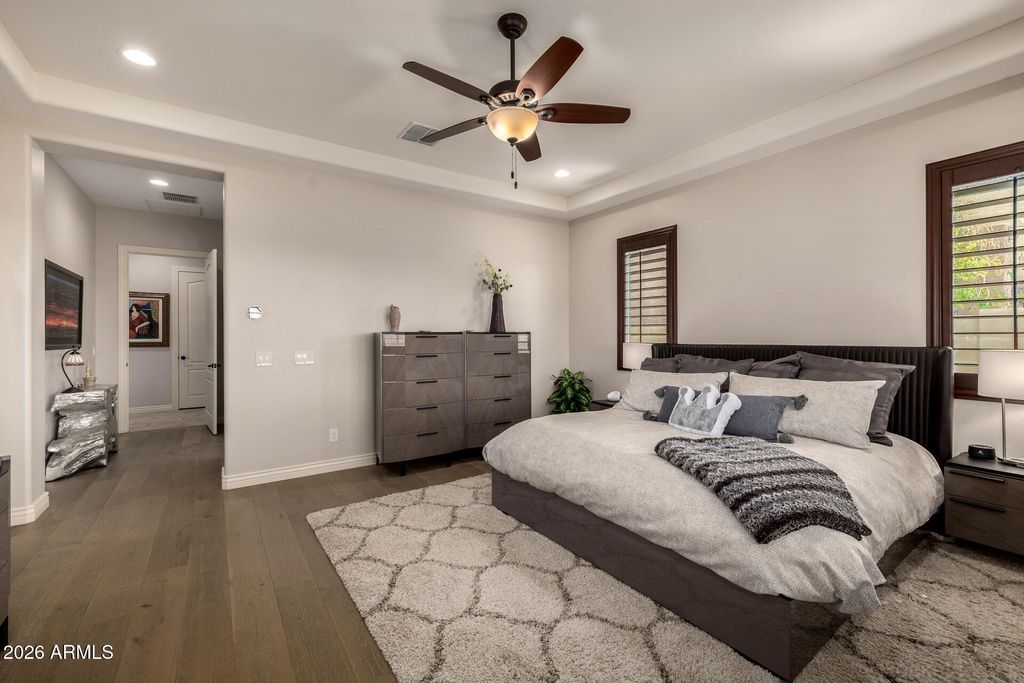 Image 32 of property listing at 23114 N 45th Place, Phoenix, AZ 85050