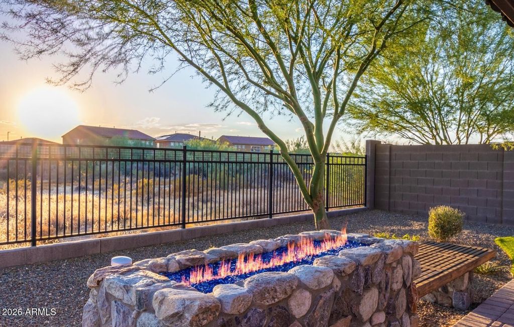 Image 60 of property listing at 23114 N 45th Place, Phoenix, AZ 85050