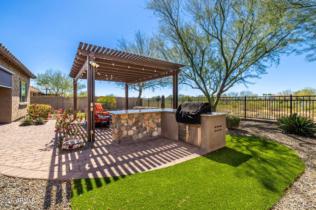 Image 66 of property listing at 23114 N 45th Place, Phoenix, AZ 85050