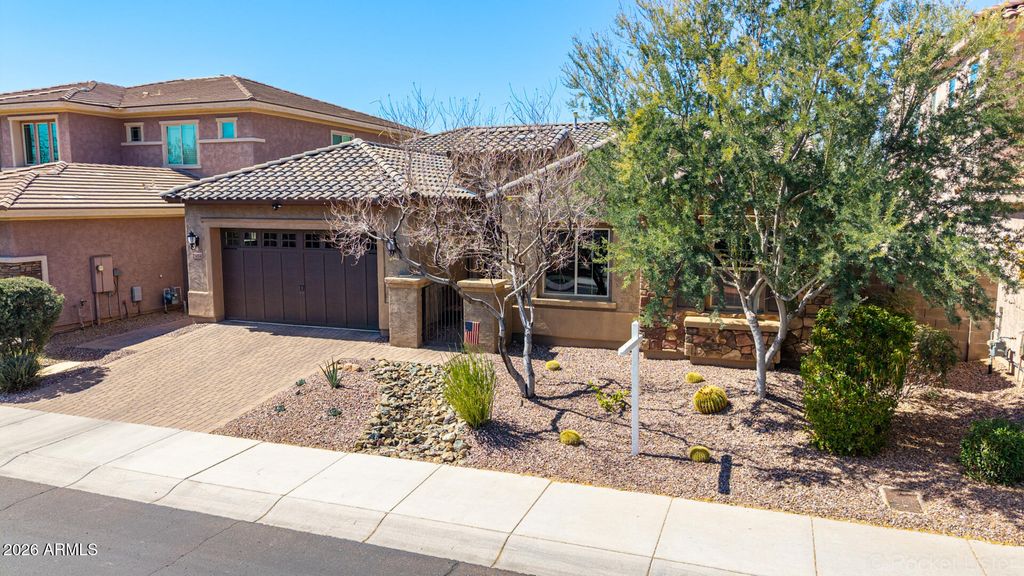 Image 69 of property listing at 23114 N 45th Place, Phoenix, AZ 85050
