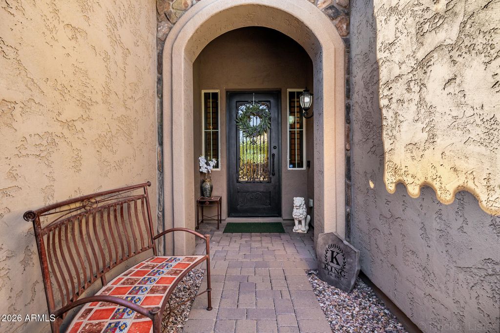 Image 7 of property listing at 23114 N 45th Place, Phoenix, AZ 85050