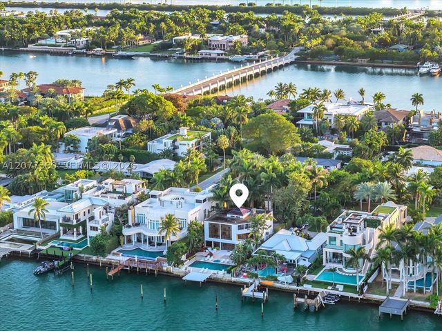 279 N Hibiscus Dr, Miami Beach, FL 33139