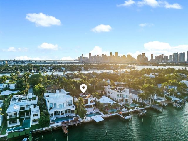 279 N Hibiscus Dr, Miami Beach, FL 33139