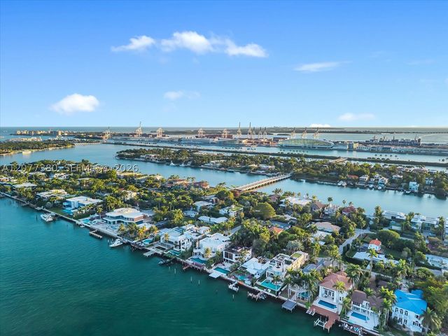 279 N Hibiscus Dr, Miami Beach, FL 33139