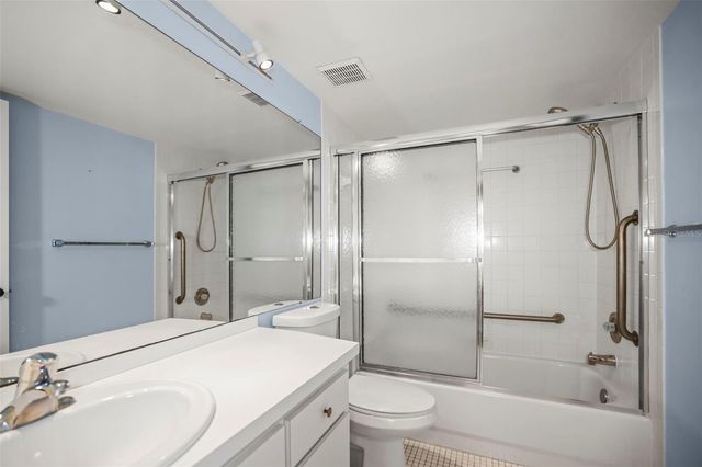 2209 UTOPIAN DRIVE E 117, Clearwater, FL 33763