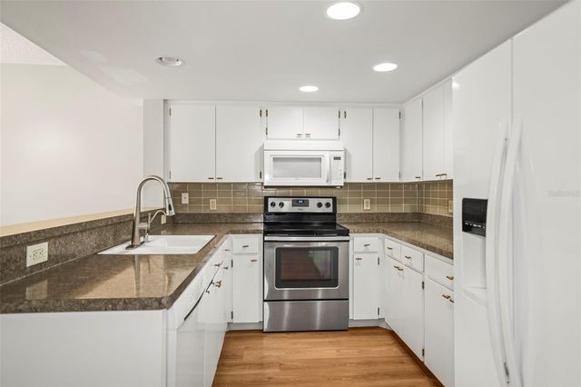 2209 UTOPIAN DRIVE E 117, Clearwater, FL 33763