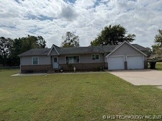 7234 E 130th Street S, Bixby, OK 74008