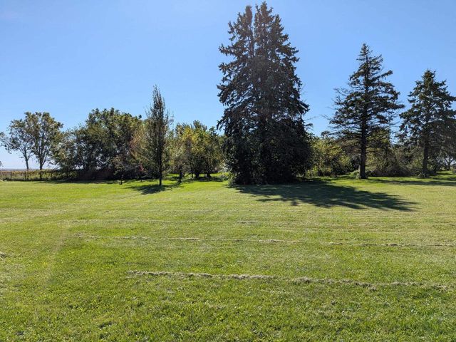 W7691 Lake Shore Road, Sharon, WI 53585