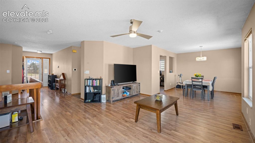 1180 Goodview Court, Colorado Springs, CO 80911 — photo 3
