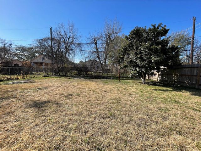 4504 Kingsbury Street, Houston, TX 77021