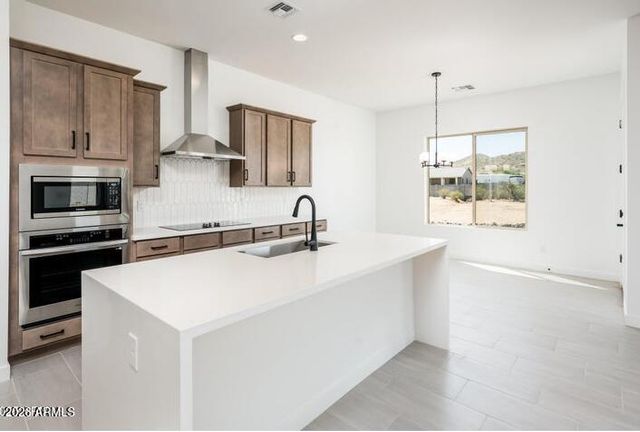 3716X N 33rd Avenue, Phoenix, AZ 85086