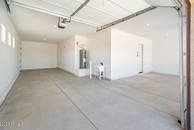 3716X N 33rd Avenue, Phoenix, AZ 85086