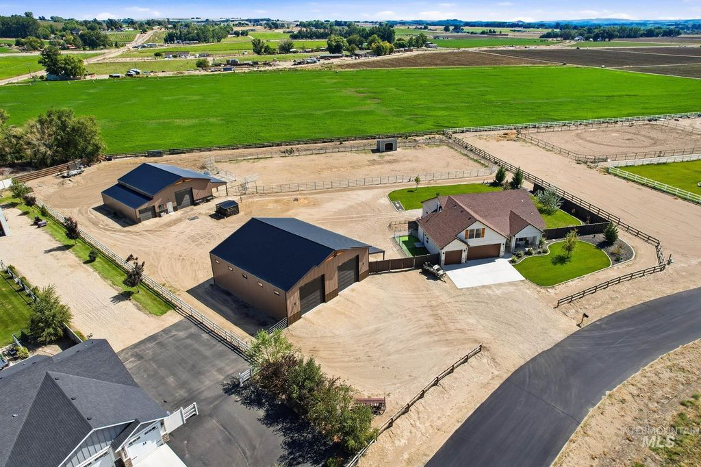 25810 Chandler Dr, Wilder, ID 83676 photo 2