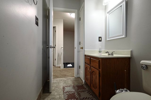 2995 WOODLAND ASH CV, Lakeland, TN 38002