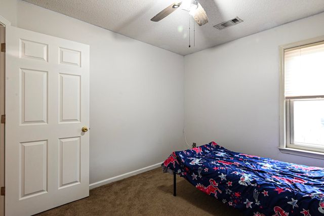 2995 WOODLAND ASH CV, Lakeland, TN 38002