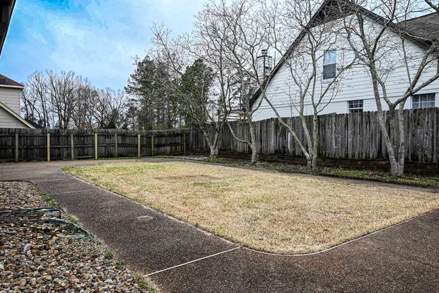 2995 WOODLAND ASH CV, Lakeland, TN 38002