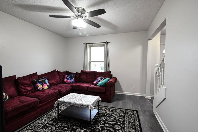 2995 WOODLAND ASH CV, Lakeland, TN 38002