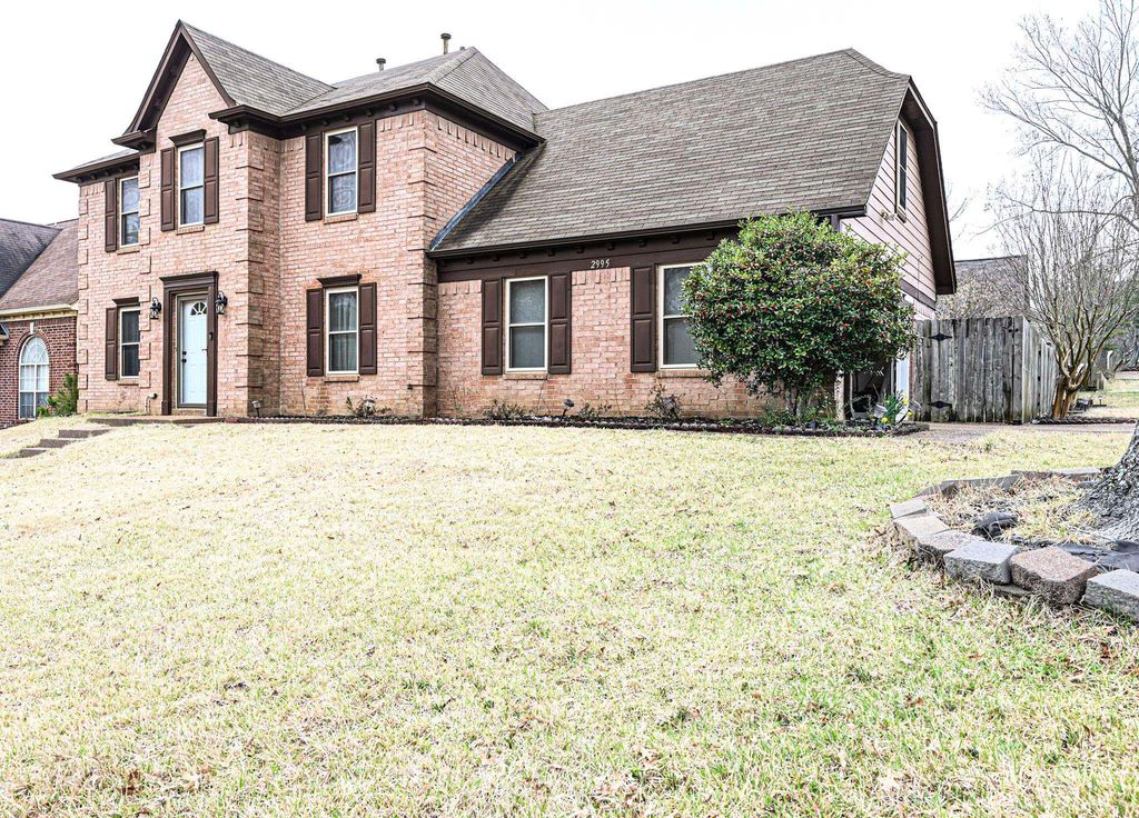 2995 WOODLAND ASH CV, Lakeland, TN 38002