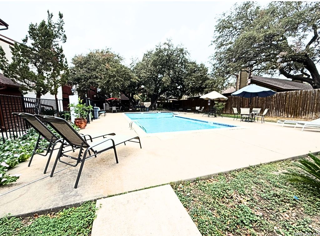 10527 Perrin Beitel Rd Apt D207, San Antonio, TX 78217