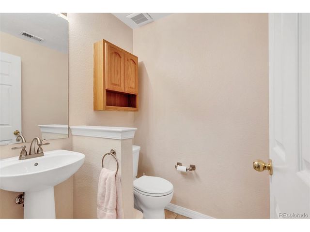 6424 Silver Mesa Dr B, Highlands Ranch, CO 80130