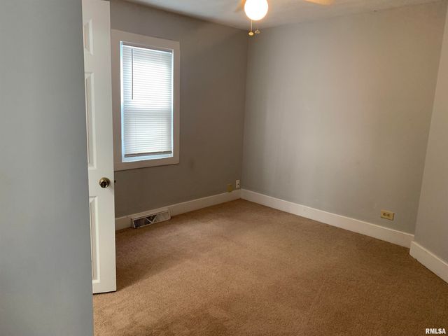 2006 E CARDINAL Court, Peoria, IL 61616