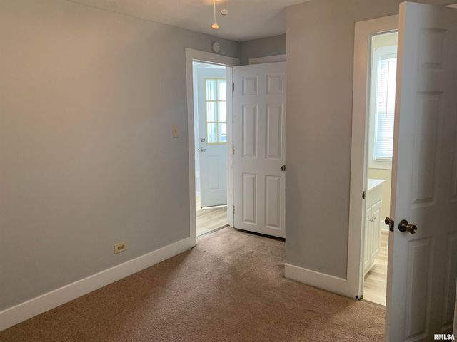 2006 E CARDINAL Court, Peoria, IL 61616