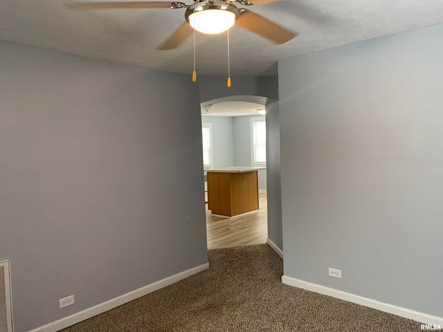 2006 E CARDINAL Court, Peoria, IL 61616