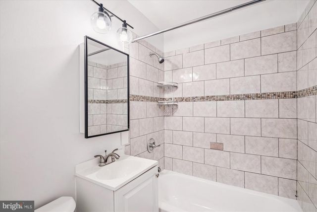 9704 48TH PL, College Park, MD 20740